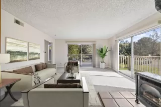 Photo #2: 224037712 Listing