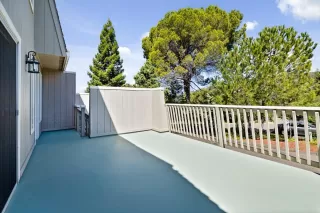 Photo #4: 224037712 Listing