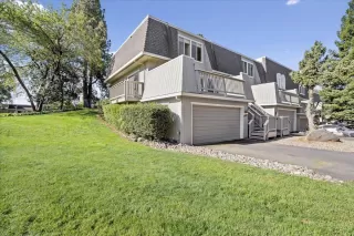 Photo #5: 224037712 Listing