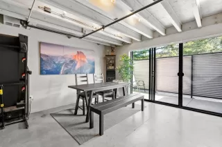 Photo #4: 224038368 Listing