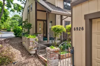Photo #2: 224038504 Listing 