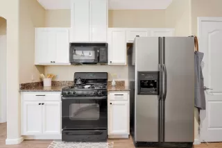 Photo #4: 224038633 Listing 