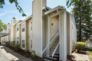 Photo #1: 224039023 Listing