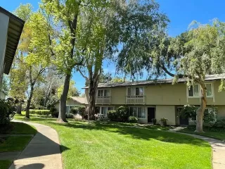 Photo #3: 224039236 Listing 