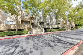 Photo #5: 224039349 Listing