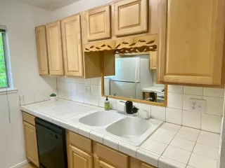 Photo #2: 224039367 Listing 