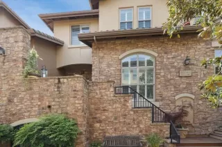 Photo #1: 224039484 Listing 