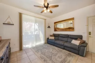 Photo #5: 224039865 Listing