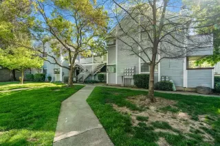 Photo #1: 224040329 Listing 