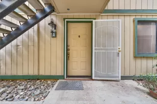 Photo #6: 224040907 Listing