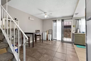 Photo #4: 224041197 Listing 