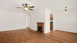 Photo #6: 224041550 Listing