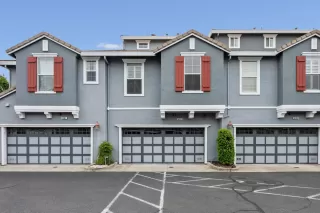 Photo #4: 224042126 Listing 