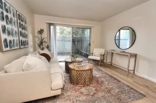 Photo #4: 224042242 Listing 