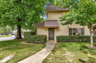 Photo #4: 224043389 Listing 