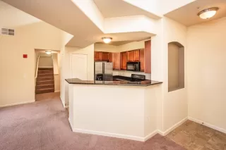 Photo #6: 224043759 Listing 