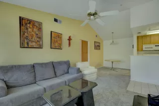 Photo #1: 224044418 Listing