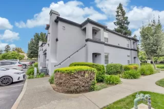 Photo #1: 224044613 Listing