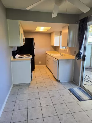 Photo #6: 224044628 Listing