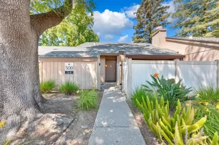 Photo #1: 224046198 Listing 