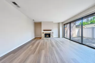 Photo #5: 224046198 Listing 