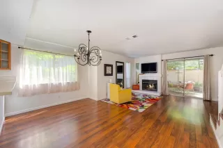 Photo #6: 224046494 Listing