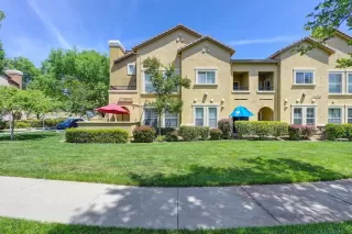 Photo #1: 224047248 Listing