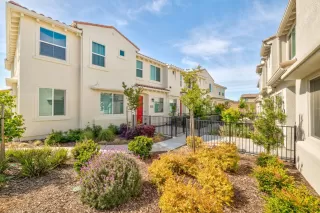 Photo #2: 224048918 Listing 