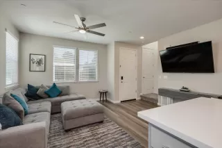 Photo #6: 224049039 Listing 