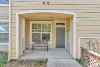 Photo #4: 224049256 Listing