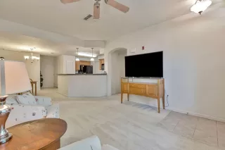 Photo #6: 224049256 Listing