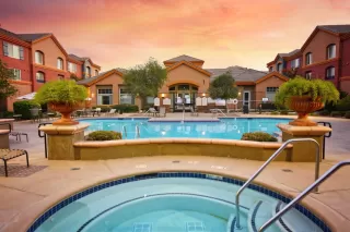 Photo #2: 224049627 Listing 