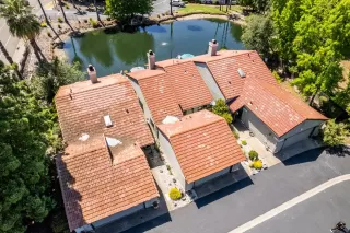 Photo #5: 224049975 Listing