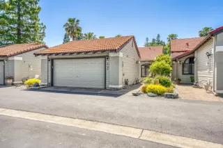 Photo #6: 224049975 Listing