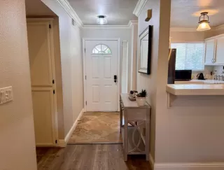 Photo #1: 224050047 Listing 