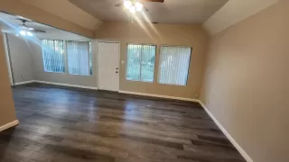 Photo #1: 224050281 Listing 