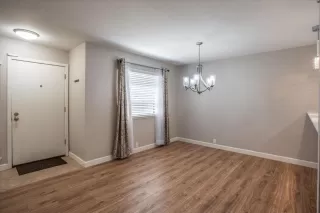 Photo #6: 224050385 Listing