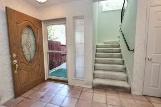 Photo #5: 224051388 Listing