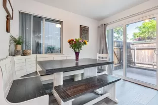 Photo #2: 224051510 Listing