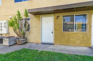 Photo #1: 224051655 Listing 