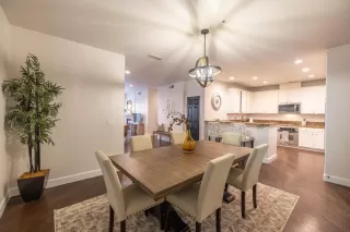 Photo #6: 224052957 Listing 