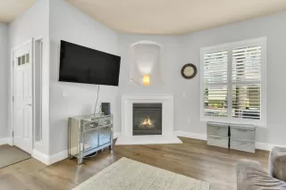 Photo #6: 224053385 Listing 