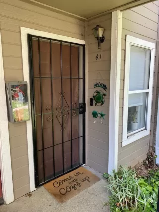 Photo #1: 224053957 Listing 
