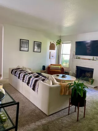 Photo #2: 224053957 Listing 