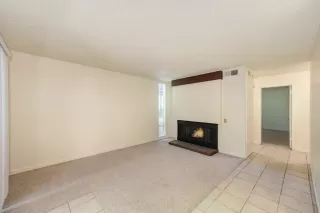 Photo #6: 224054032 Listing