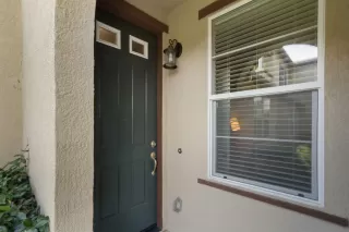 Photo #3: 224054208 Listing