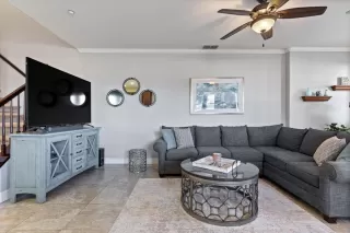 Photo #6: 224054321 Listing