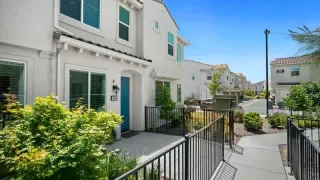 Photo #3: 224054413 Listing 