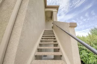 Photo #1: 224054981 Listing