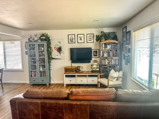 Photo #2: 224057674 Listing 